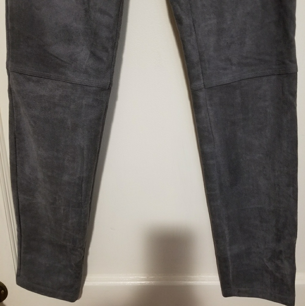 Max Studio pants - Picture 3 of 5